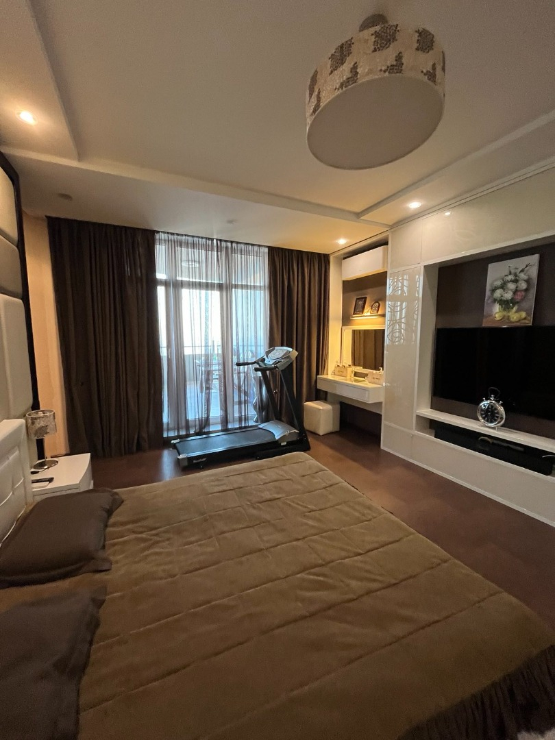 продажа трехкомнатной квартиры номер A-173266 в Приморском районе, фото номер 25